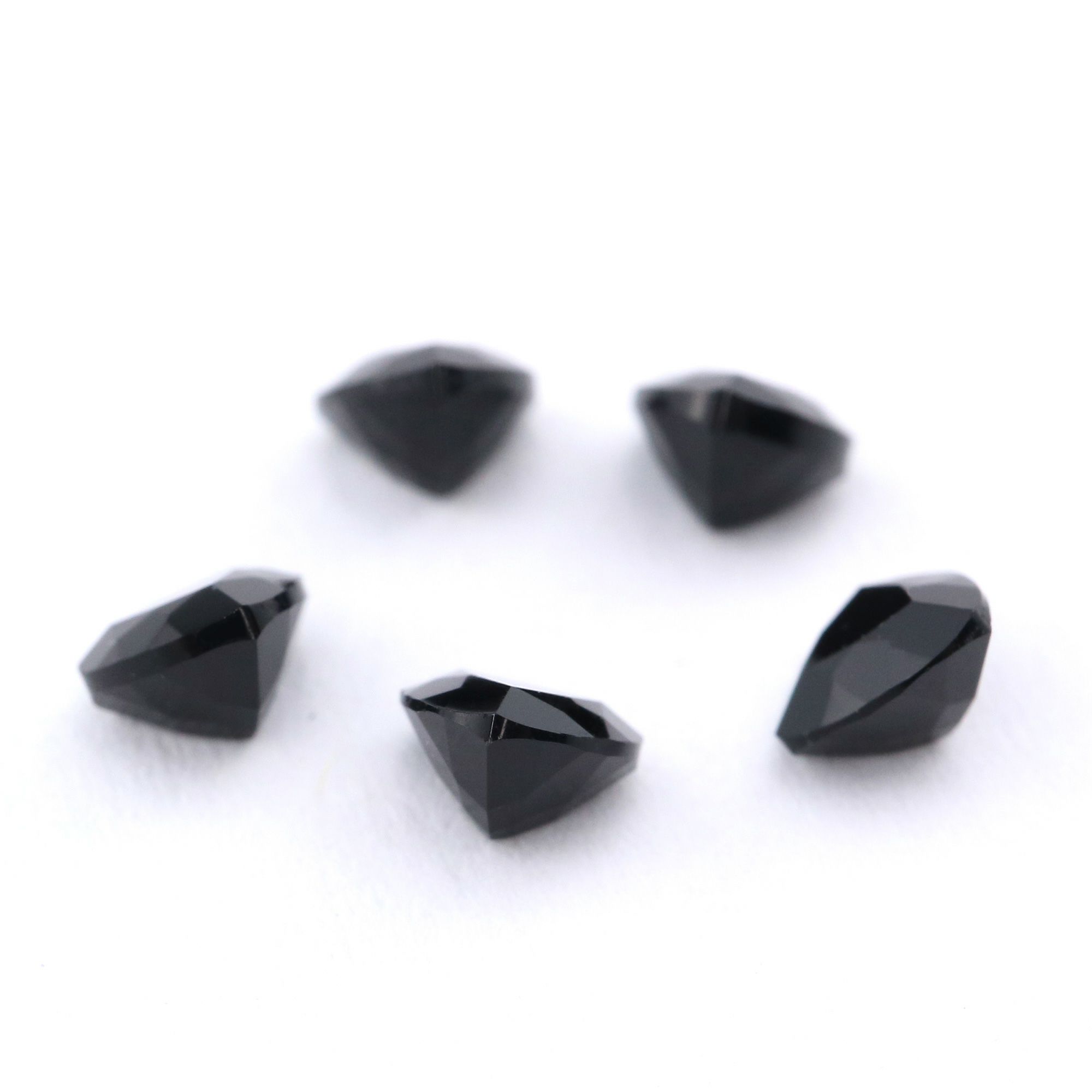 1Pcs 4MM Natural Trillion Black Onyx Faceted Cut Triangle Loose Gemstone Nature Semi Precious Stone DIY Jewelry Supplies 4160028 - Click Image to Close